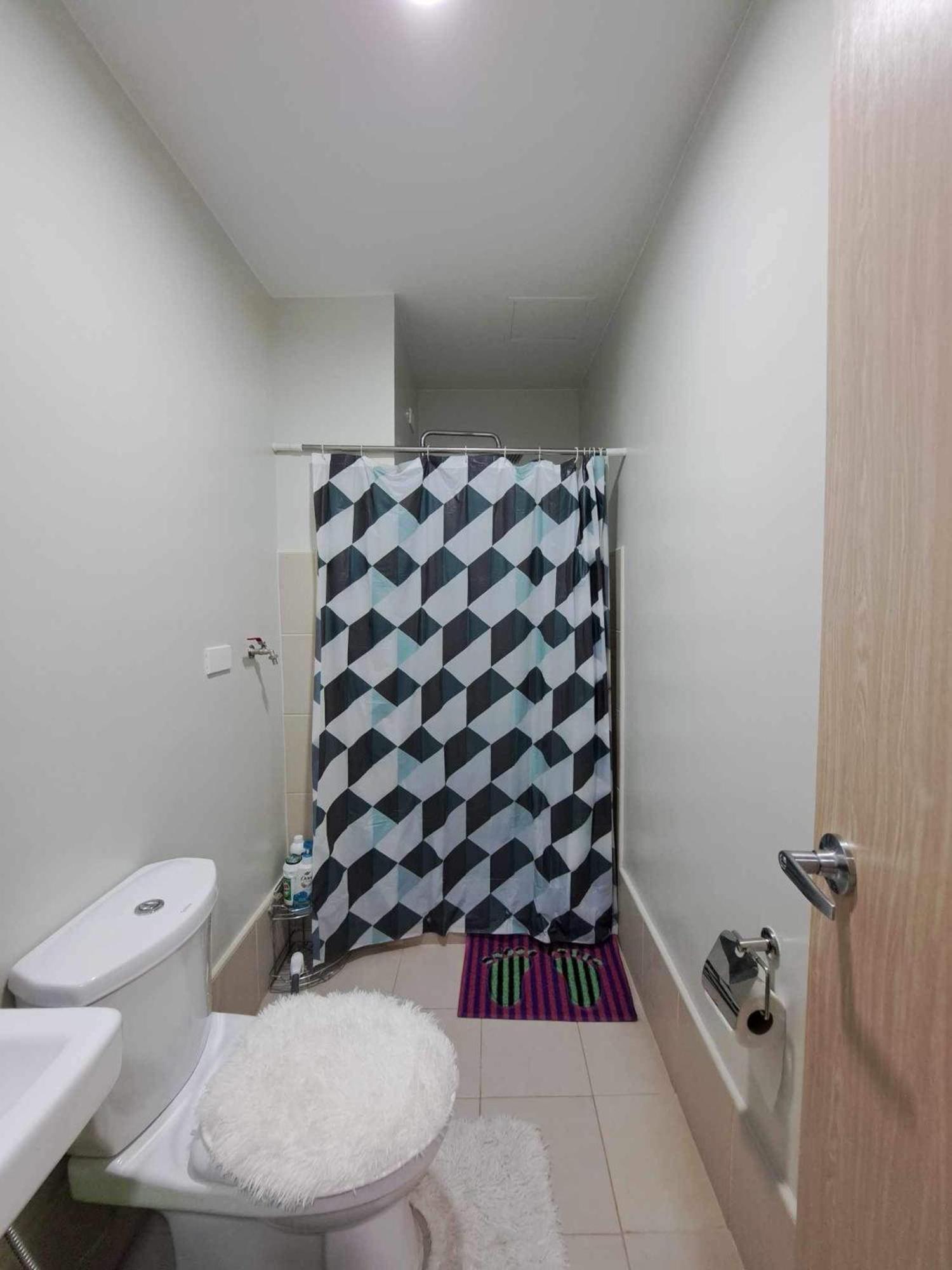 Unit In Rizal Apartment *